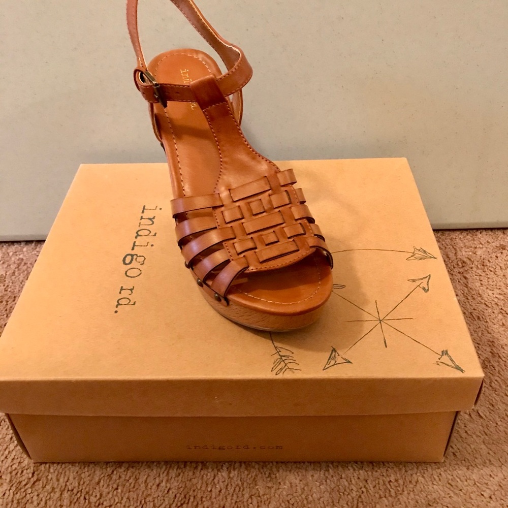 Indigo rd. Sandals - Picture 3 of 6